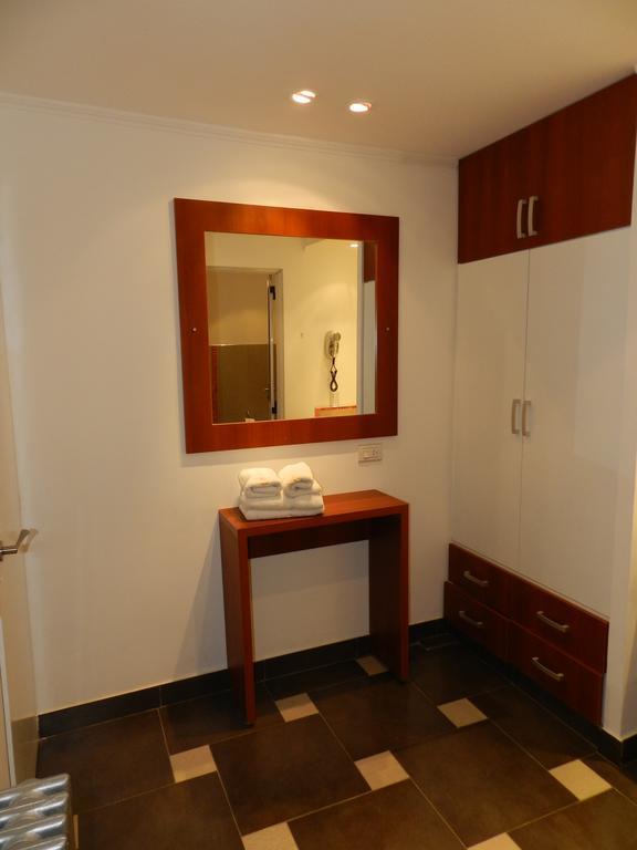 Hotel A&B Internacional Buenos Aires Exterior photo